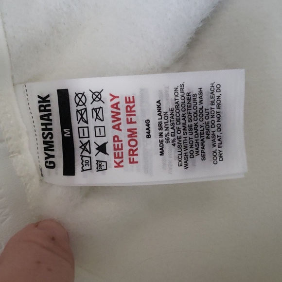 Gymshark whitney Simmons white fuzzy shorts size medium - Picture 4 of 7